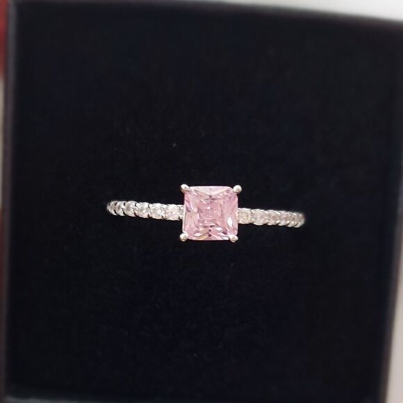 925 Sterling Silver Pink Cubic Zirconia Love Ring - Picture 4 of 6